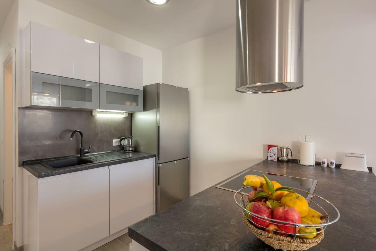 Apartments Rosemary Razanj Exterior photo